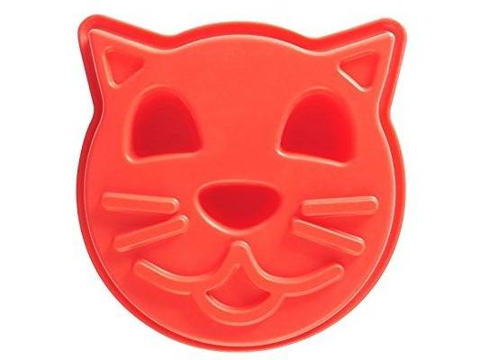 Des moules à gâteau chat en cadeau pour quelqu'un qui aime les chats