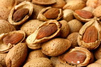 Des amandes moisies
