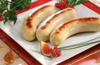 Des boudins blancs dans une assiette