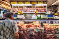 Un stand de vendeur de viande au Brésil