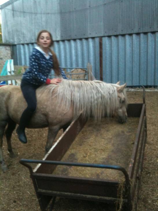 pinky - (23 ans)
