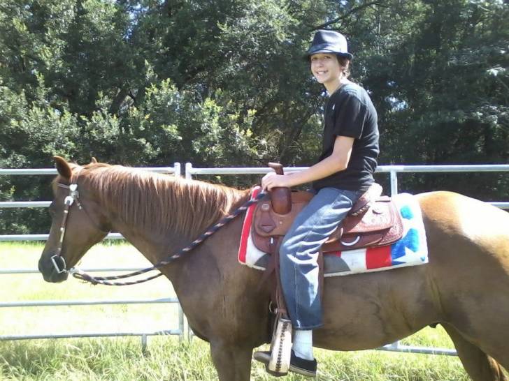 Michael on Scooby - Mâle (6 ans)