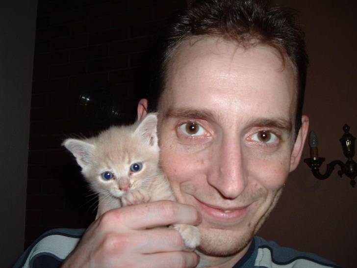 Salut ! C'est Caramel, je vous présente mon papa -